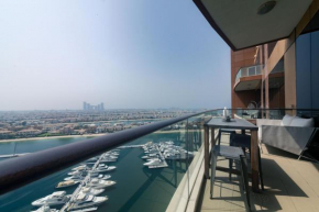 Maison Privee - Palm Jumeirah Luxury Apt w Access to Exclusive Beach, Pool, and Gym